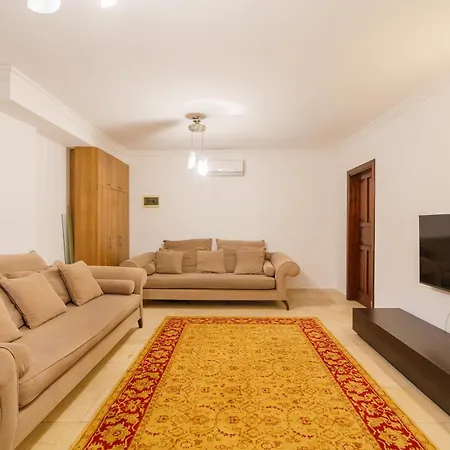 Villa Tarus Mara *